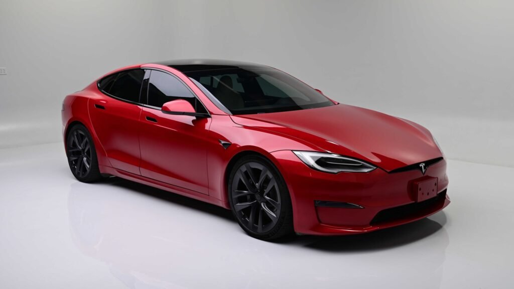 Top 5 Tesla Electric Cars Driving The Future of The EV Market 2026 36 Tesla Model S Plaid