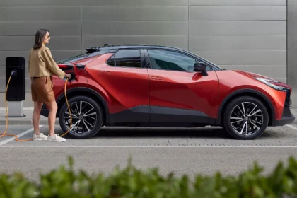 Hybrid vs Plug-In Hybrid