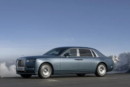 Why the Rolls-Royce Phantom Is the World's Most Luxurious Sedan
