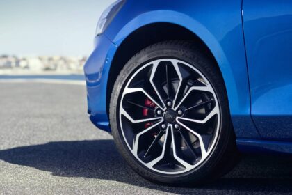 Why Alloy Wheels Are Better Than Steel Wheels For Everyday Drivers