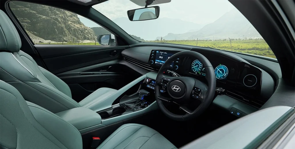 Hyundai Elantra Special Edition Price in Pakistan and Complete Review